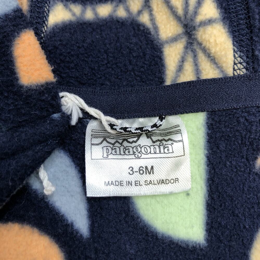 PATAGONIA Infant Micro D Fleece Bunting Suit 3-6M Crescent Moons Mirage Navy - Picture 2 of 12